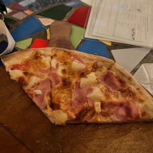 Pizza hawaiana 