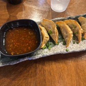 Deliciosas Entradas - Teppan - Gyosas