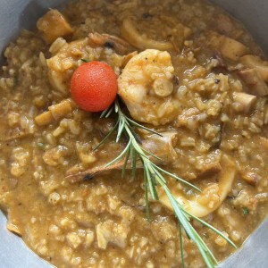 Guacho de mariscos