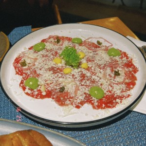 Carpaccio de res