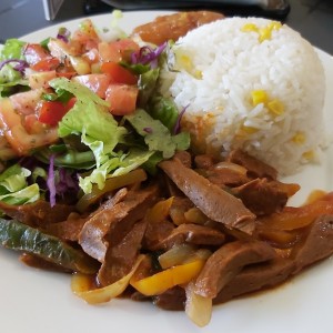 almuerzo de bife