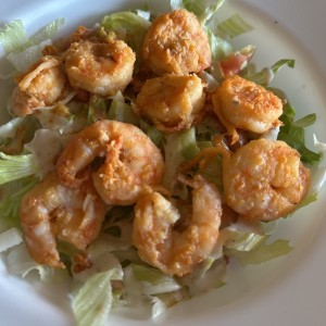 Ensalada verde de camarones 