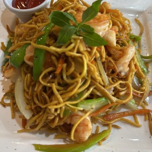 Chowmein de camarones 