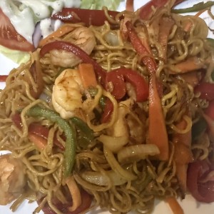 Chowmein de camarón 