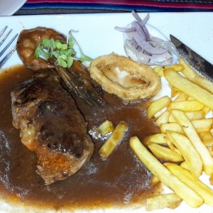 Filete de Res relleno de langostinos