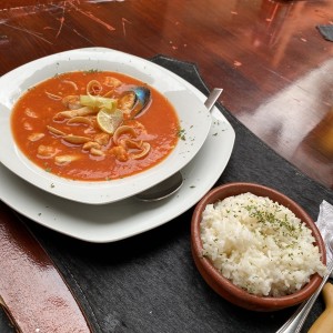 cazuela de Mariscos