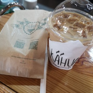 Iced latte de caramelo