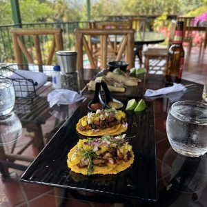 tacos al pastor