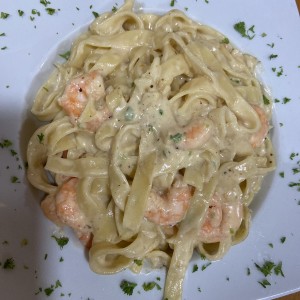 Pasta con camarones