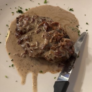 Filete de res al tartufo