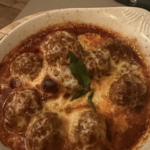 Albondigas angus