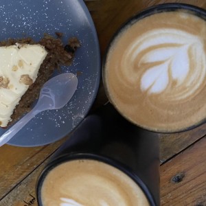 Latte - Capuccino y dulce de zanahoria