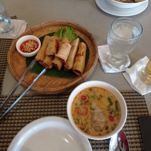 rollos y sopa