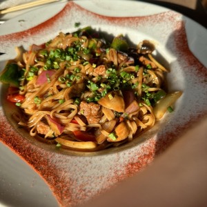 Pad Kee Mao de carne