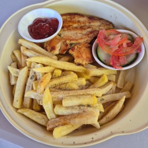 Filete de Pechuga con Papas Fritas
