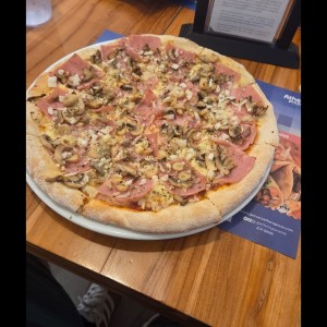Pizzas especiales - Pizza Panos kreta
