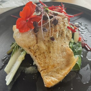 Salmón En salsa de Pera