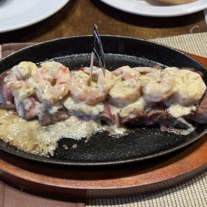 STEAK / SHRIMP SURF Y TURF