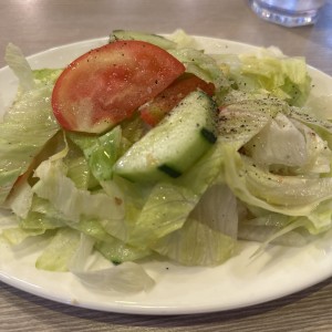 De lechuga, tomate y pepino