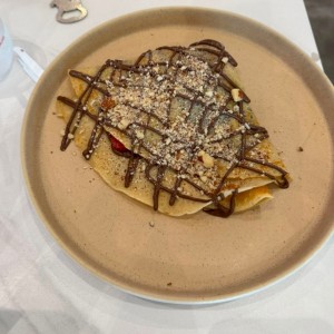 Crepe Nutella con avellana y fresas