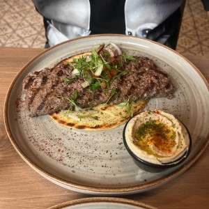 PLATOS MEDITERRANEOS - KAFTA AL GRILL
