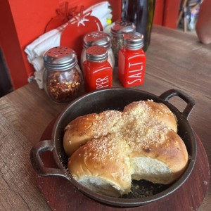 Panecillos de Ajo