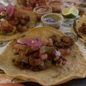 Tacos al pastor