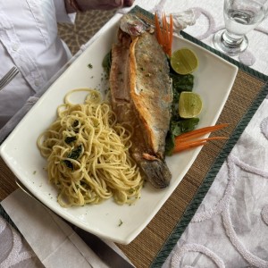 Pasta con Trucha