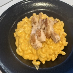 Mac and cheese con pollo