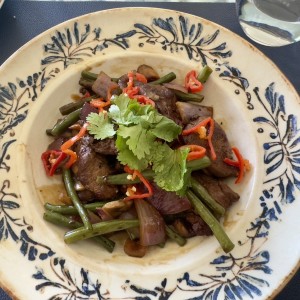 Wok de lomito saltado