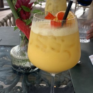 Apricot Fizz