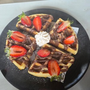 Waffle de nutella con fresa