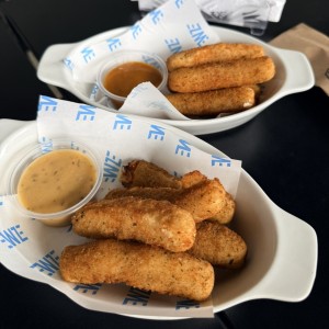 Entradas - Mozzarella Sticks