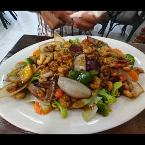 Chop Suey de Camarones 