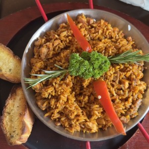 paella de carnes