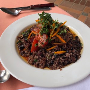 Carne con arroz