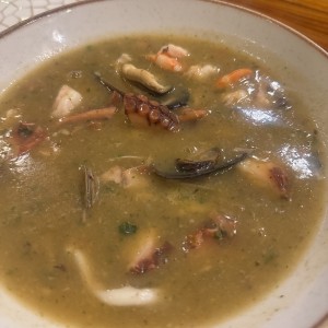 SOPA DE MARISCOS