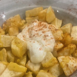 PAPAS BRAVAS