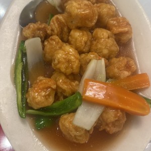 Camarones agridulces