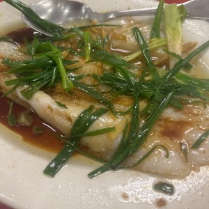 Filete de pescado al vapor