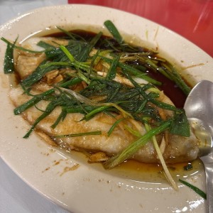 Pescado al vapor 