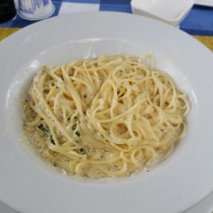 pasta alfredo!!