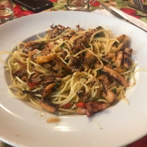 spaguetis con mariscos