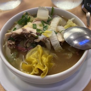 Sopa de wanton