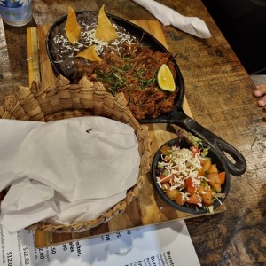 arma tu taco Carnitas