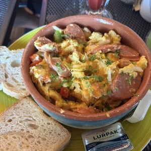 Sandwiches - Chorizo y huevo