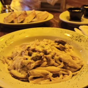 Pasta Alfredo