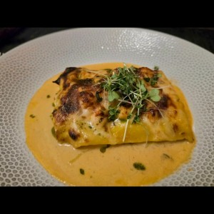 CANELONES DE LANGOSTA GRATINADOS