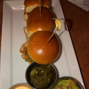 Crispy chicken sliders
