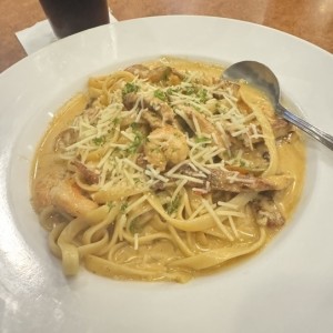 CAJUN SHRIMP & CHICKEN PASTA